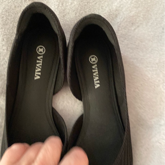 Vivaia Melia D’Orsay pointed-toe black flats - Picture 2 of 11